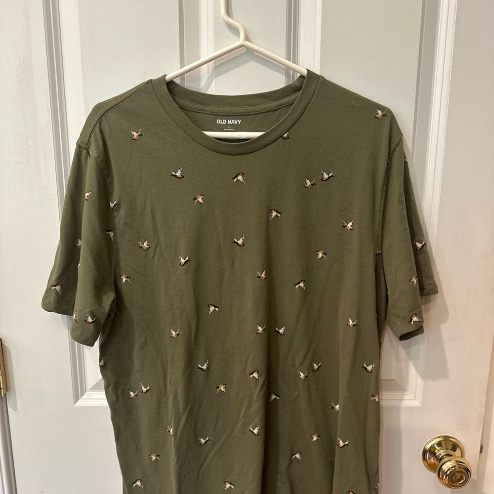 Old Navy Green Short Sleeve Tee with All-Over Print